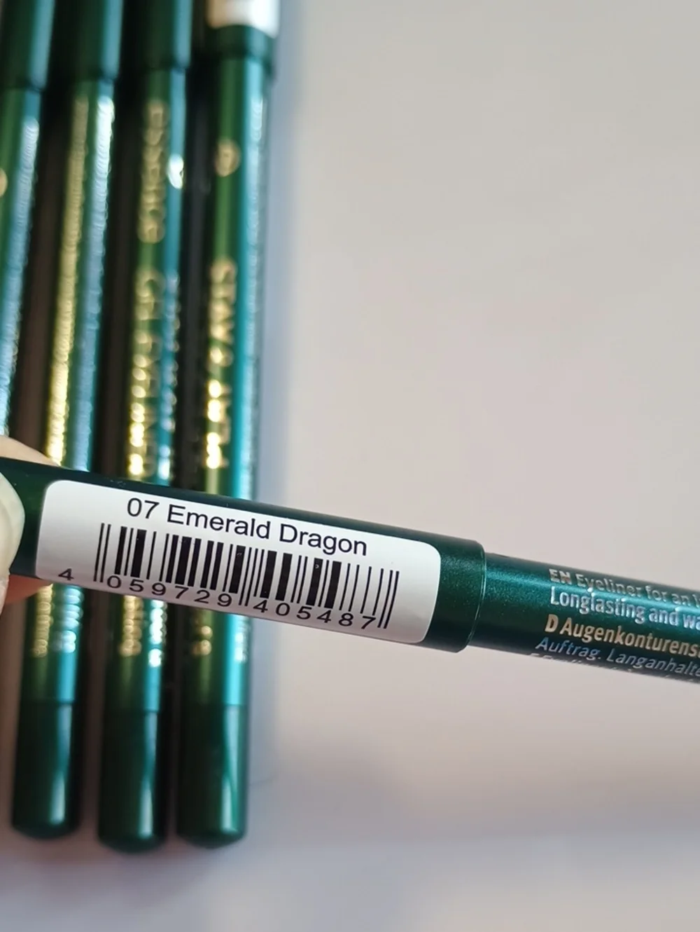 5 x Essence Stay & Play Gel Eyeliner, 07 Emerald Dragon